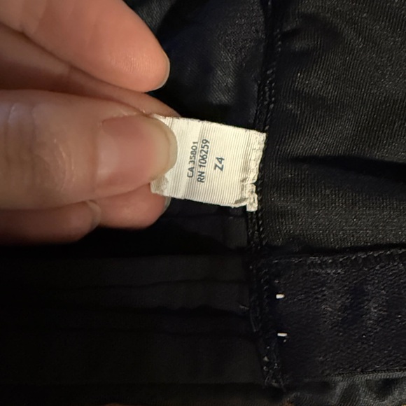 Black Lululemon Sports Bra - Picture 5 of 5